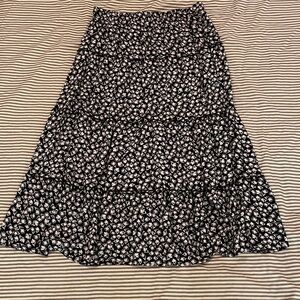 Black and White Rayon Tiered Floral Women's Skirt Prairie